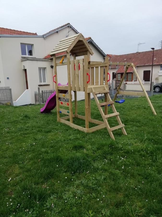 Jolie Maison A 200 M Des Plages Du Debarquement Сент-Обен-сюр-Мер Екстер'єр фото